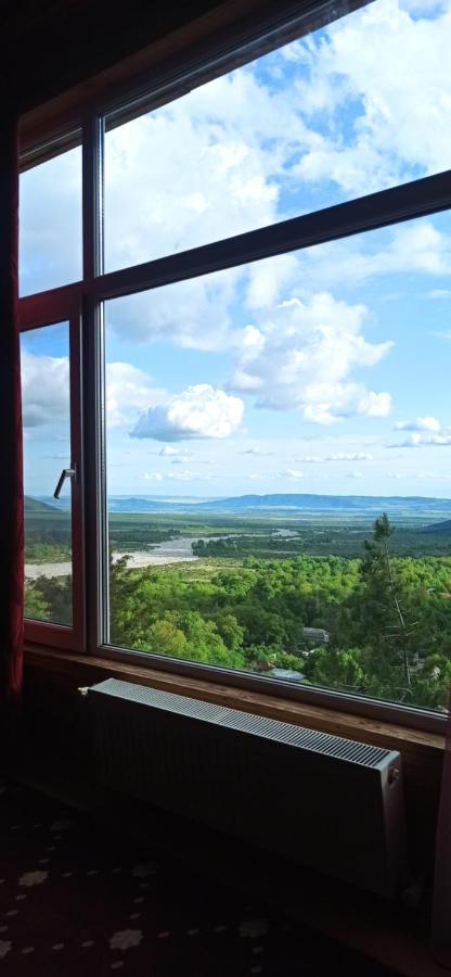 Kungut Hotel & Restaurant Şǝki Dış mekan fotoğraf